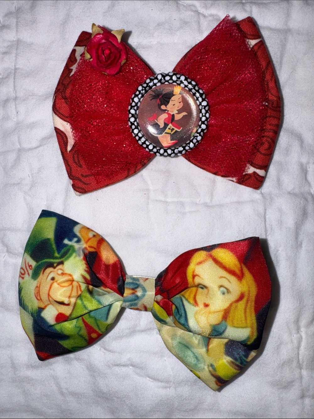 Alice in Wonderland hair bow set